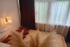 V Samom Tsentre Goroda Flat, Sochi