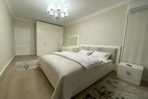 Prostornye 2-Kh Komnatnye V Tsentre Almaty Na Arbate Flat, Almaty