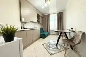 Na Baumana 1 Apartments