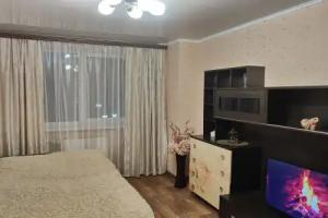 Oranzhevy Ray Flat, Taganrog