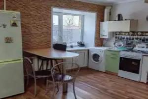 Uyutnaya V Rayone Gostinitsy Timan Flat, Ukhta