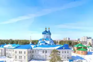 Odnokomnatnaya Kvartira Lyuks s vidom na Hramovyj Kompleks Flat, Surgut