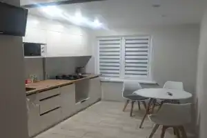 V Tsentre Flat, Lida