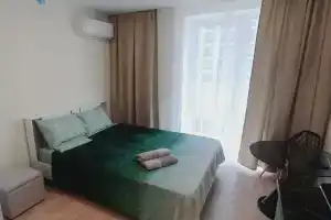 Studiya S Vidom Na Krasivy Zakryty Dvor Flat, Tyumen