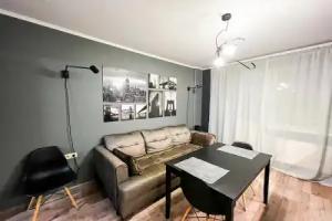 Alexhome Khimki Molodezhnaya 78 Flat, Khimki