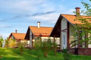 Ivolga Hotel, Vorob'i