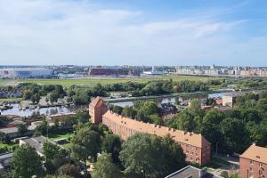 S vysoti ptichyego poleta apartments, Kaliningrad