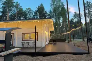 Bely I Sosny Private House, Chaykovsky