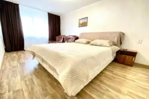 Uyutnaya Chistaya V Simferopole Flat, Simferopol