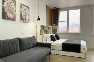 Studiya vozle Del'ta Sirius YA na More Flat, Adler