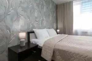 Sovremennaya studiya ryadom s tsentrom i zhd Apartments, Ekaterinburg