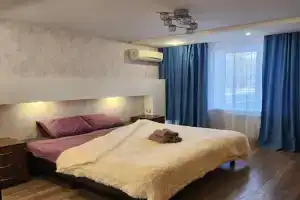 3-Kh Komnatnaya Kvartira V Shage Ot Zhd Vokzala Flat, Lipetsk