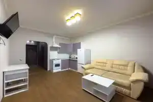 Uyutnaya Studiya Flat, Surgut