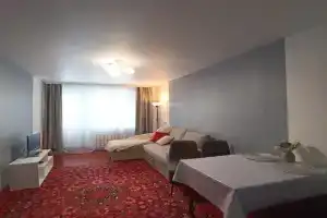 Uyutnaya Dvukhkomnatnaya Flat, Staraya Russa