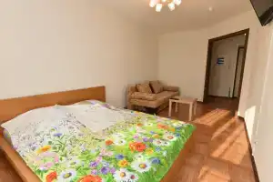 Na Kujbysheva 21 Flat, Ekaterinburg