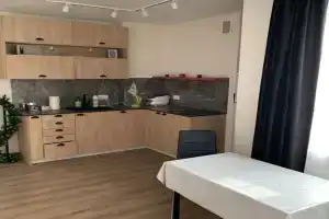 Studiya V 5 Minutah Ot Trassy S. Yulaeva Tts Ultra Flat, Ufa