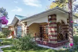 Hotel Tsentr Otdykha "Raduga Plyus", Chong-Sary-Oy