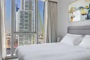 Knokey Dubai Fountain Apartments