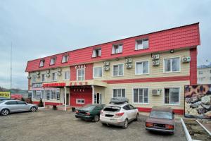 №1 Hotel, Pavlovsk