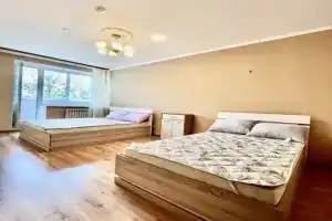 Dvuhkomnatnaya Kvartira v Centre u Parka Imeni Gorkogo Apartments, Perm