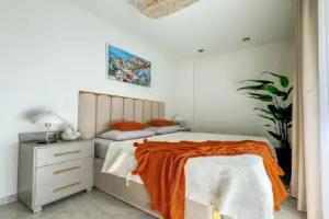 1+1 Qoople Legenda B1 v 100 M ot Morya Apartments, Alanya
