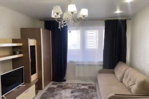 1-Komnatnaya Ryadom S Platonovckim Parkom Flat, Tula