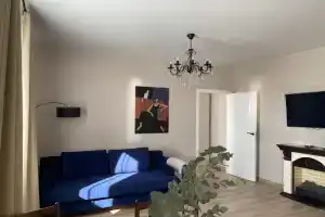 Rubinshteyna 7 Flat, St. Petersburg