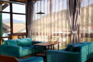 Green Landiya Hotel, Manzherok