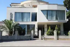Amore Mini Hotel, Gudauta