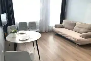1k TTS Raduga Park Flat, Ekaterinburg