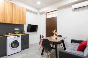 On Saryan Str. 26/3-4 Apartments, Yerevan