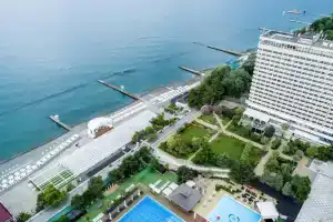 4k Uluchshennye 130m. Pervaya Liniya. 200m do Morya Apartment, Sochi