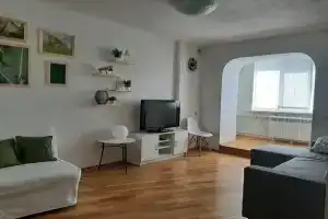 Na Beregu Volgi Flat, Samara