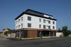 Premiot Derbent Primorskaya, Derbent