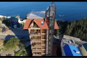 Luchistaya Hotel, Morskoye