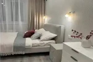 Na Ulitse Mendeleyeva 2 k 2 Flat, Tyumen