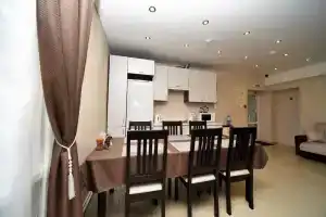 Kartushi Hotel, Totma