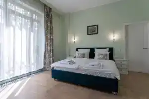 V Amalienau Flat, Kaliningrad