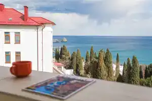 1-Komnatnaya Kvartira V Gurzufe S Vidom Na More Apartments