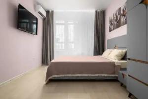 V Kuportnom Gorode Flat, Gorjatschi-Kljutsch