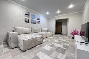 Marat Home dvuhkomnatnaya po ul. Lenina 141 B Flat