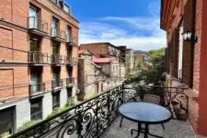 Tamarisi Old Tbilisi, Tbilisi