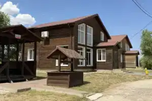 Dom v Stile Okhotnichego Doma Private House, Volgodonsk