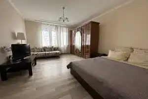 Uyutnaya kvartira u ozera Apartments, Kaliningrad