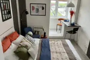 Uyutnaya Studiya U Fiztekh Litseya Flat, Dolgoprodnyy