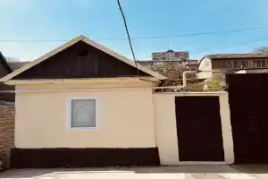 u morya v tsentre s baney i mangalnoy zonoy Guest House, Makhachkala