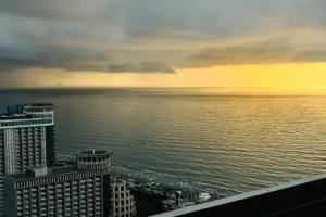 HappyRent Orbi блок C View of the sea and mountains Apartments, Batumi