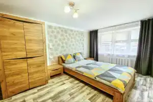 Na Ulitse Lenina 28 Flat, Alushta