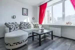 Ryadom S Metro Grazhdanskiy Pr. Apartments