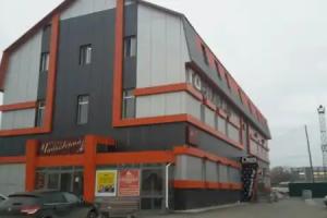 Kolizei Hotel, Serov
